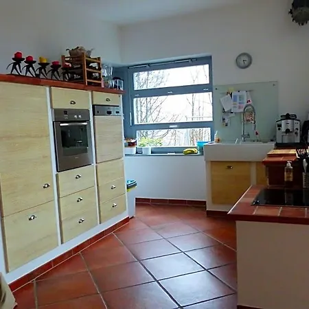 Bed & Breakfast Rhoenhaus Mit Kreuzbergblick