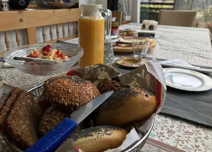 Rhönhaus Mit Kreuzbergblick 3*